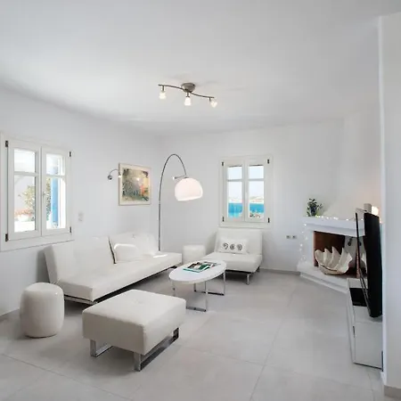 Bougain-villa Orkos Naxos * Naxos City